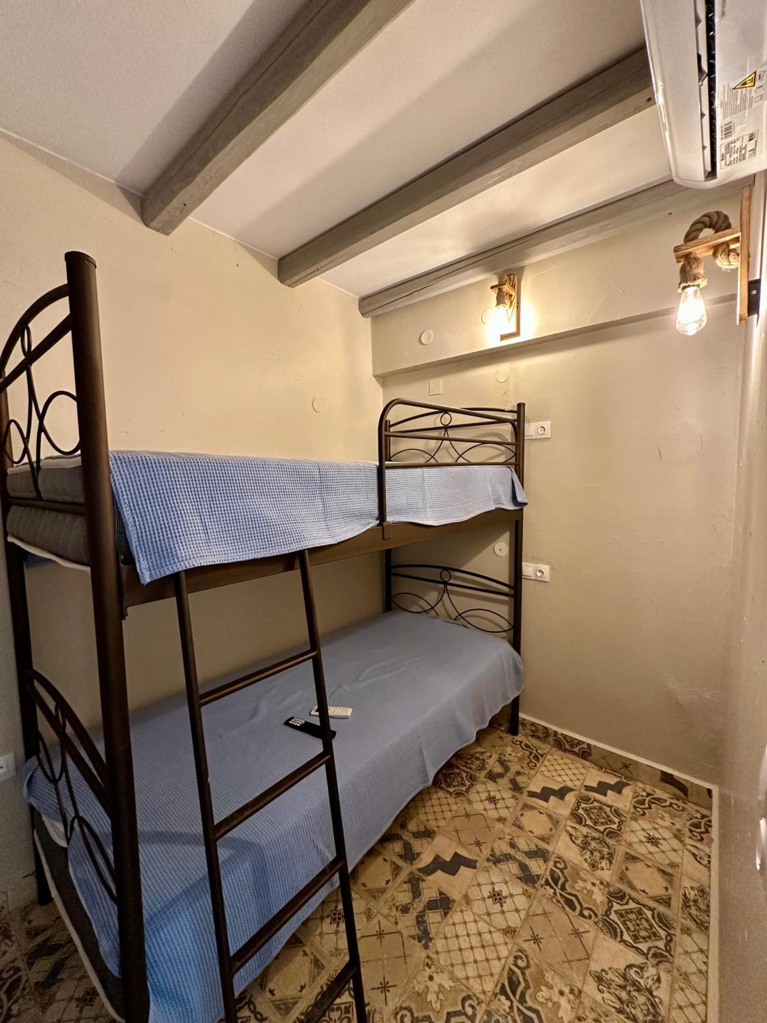 George Suites Stegna Archangelos  Luaran gambar