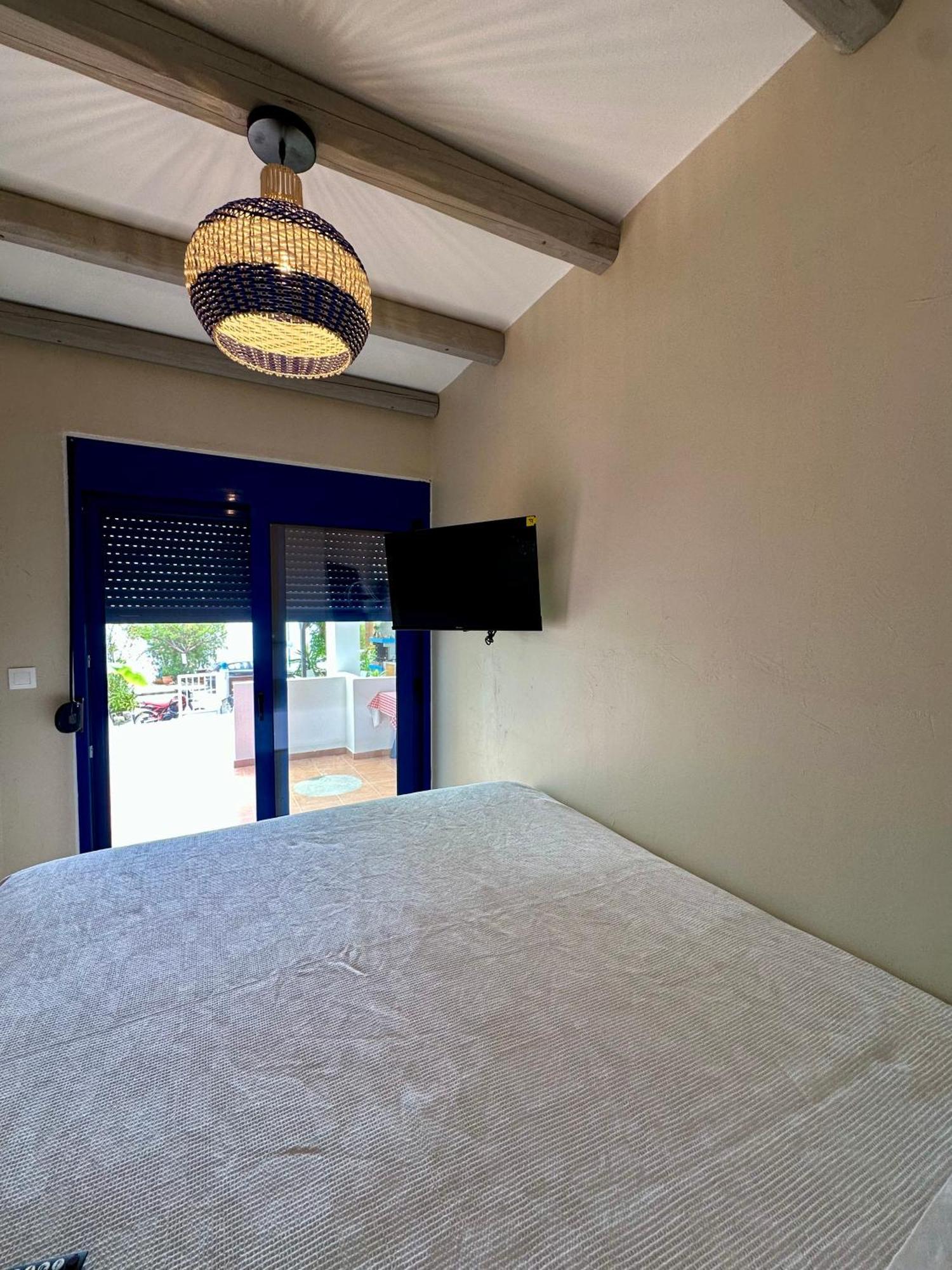 George Suites Stegna Archangelos  Luaran gambar