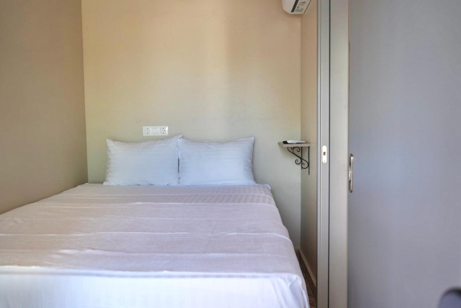 George Suites Stegna Archangelos  Luaran gambar