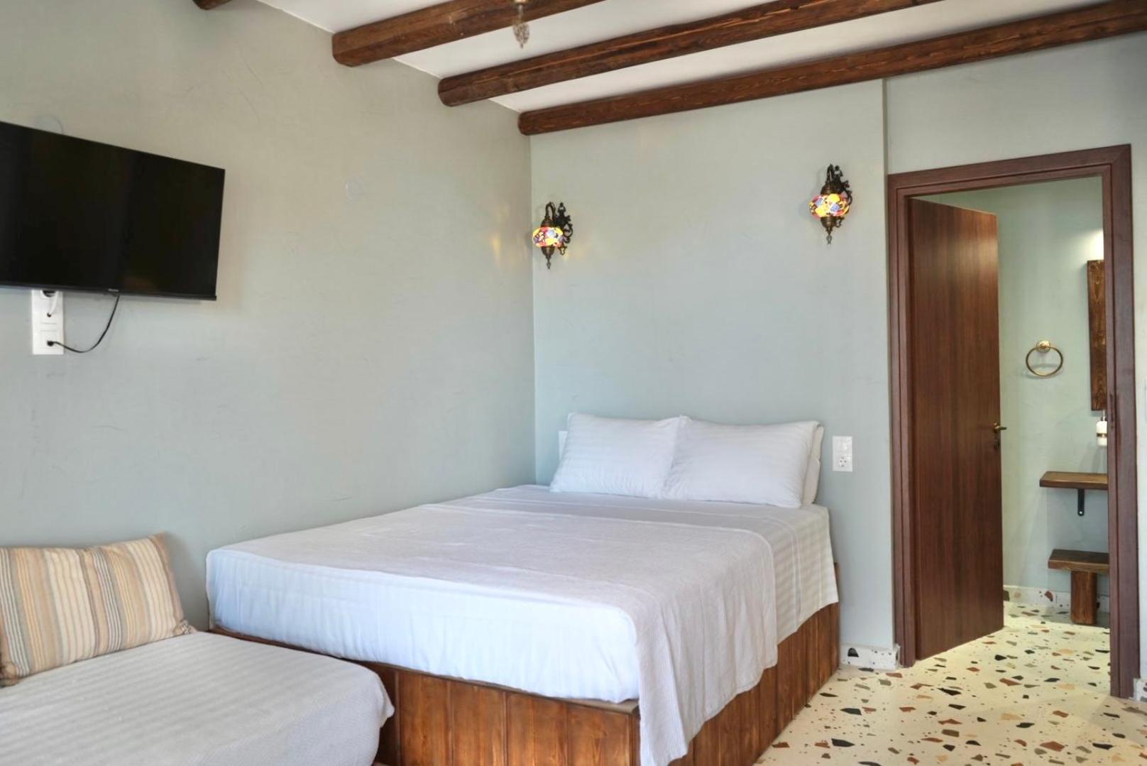 George Suites Stegna Archangelos  Luaran gambar